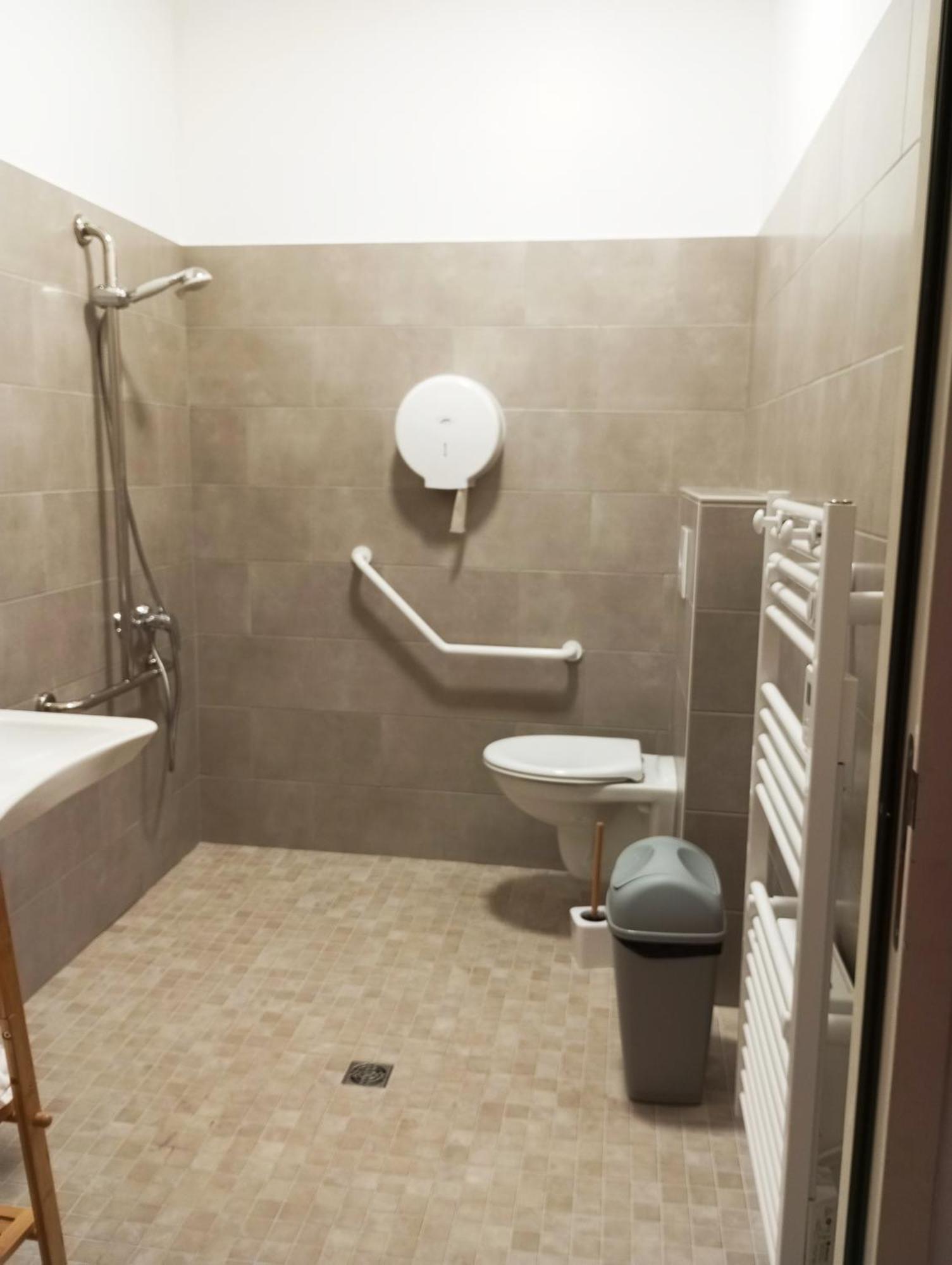 Chambre D'Hotes Pmr Hildegarde Moissac Esterno foto